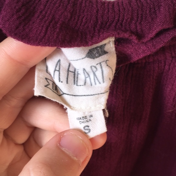 Pacsun Off the shoulder burgundy crop top - Picture 2 of 3